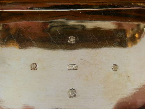 A scarce Georgian Scottish silver gilt table snuff box, 1820