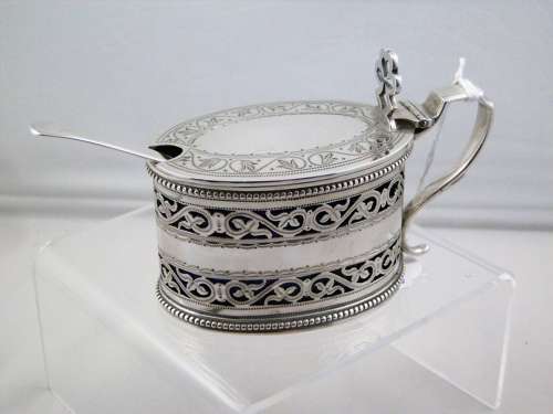 Victorian silver mustard pot, London 1880