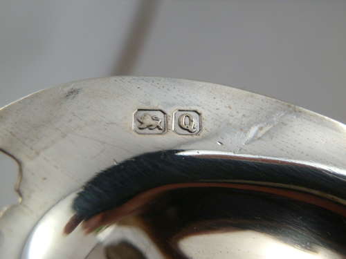 Chester silver mustard pot, Nathan & Hayes 1899