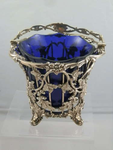 Victorian silver glit sugar basket, Barnard Brothers 1844