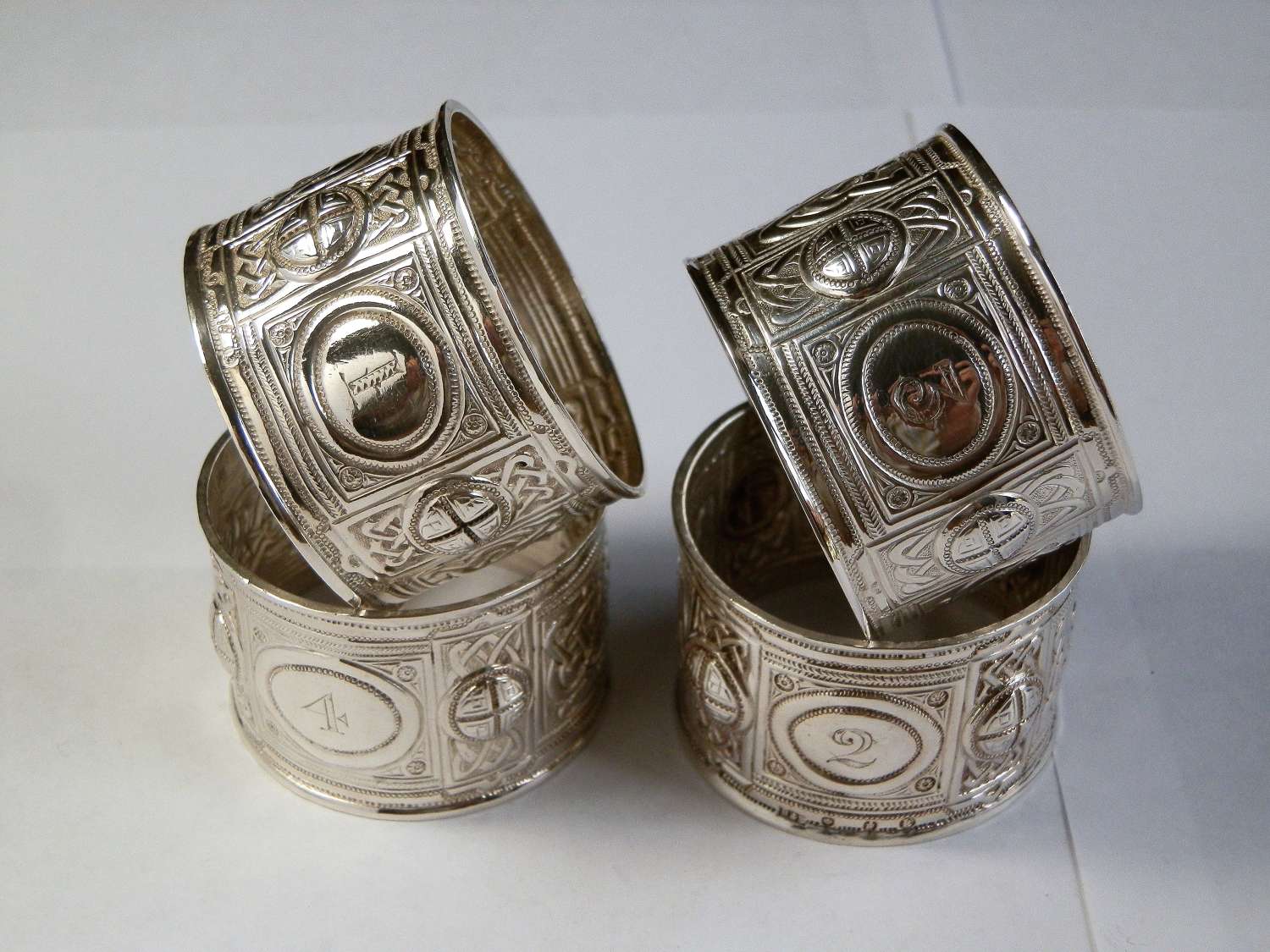 Victorian Scottish silver napkin rings, Edinburgh 1891