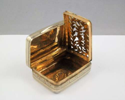 George III silver gilt vinaigrette, London 1806