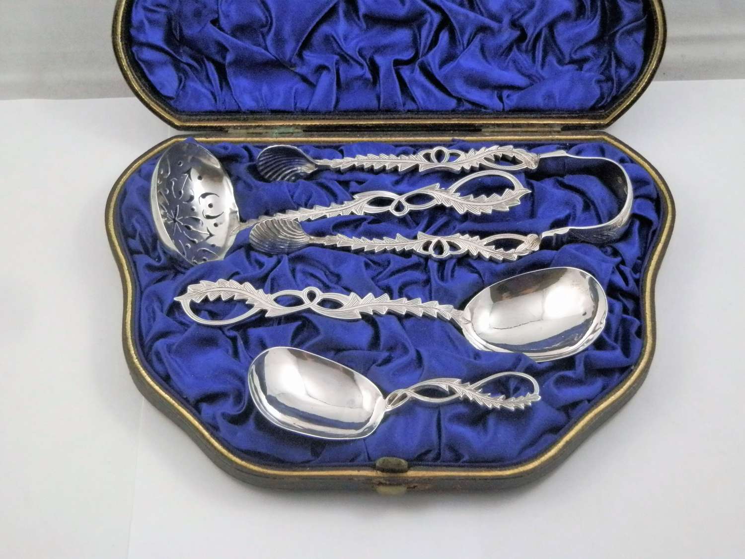 Victorian cased set of spoons, Birmingham 1876