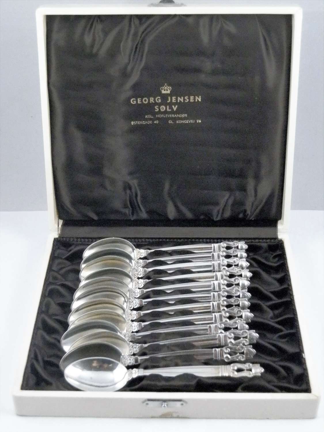 Set of 12 Acorn silver teaspoons by Georg Jensen.