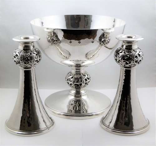 Scottish silver table garniture, Hamilton and Inches 1995