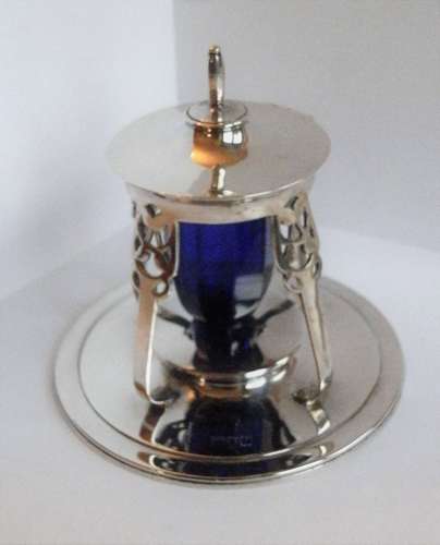 Art Nouveau silver desk inkwell, London 1905