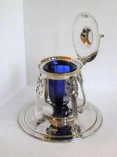 Art Nouveau silver desk inkwell, London 1905