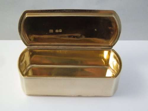 George III silver gilt table snuff box, London 1812