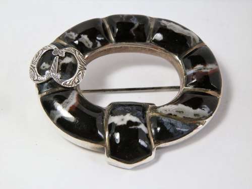 Scottish silver and agate buckle style brooch, c.1880