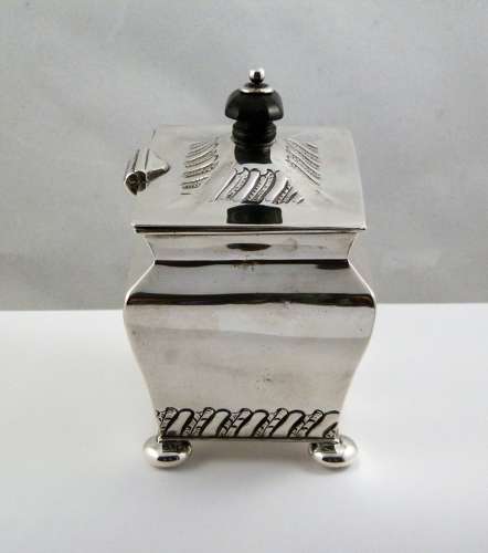 Victorian silver tea caddy by Henry Stratford, Sheffield 1894