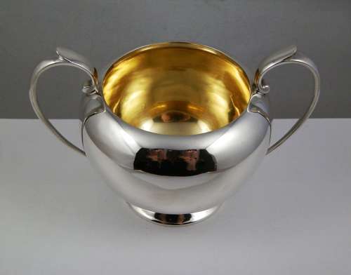 A George V silver three piece tea set, London 1919