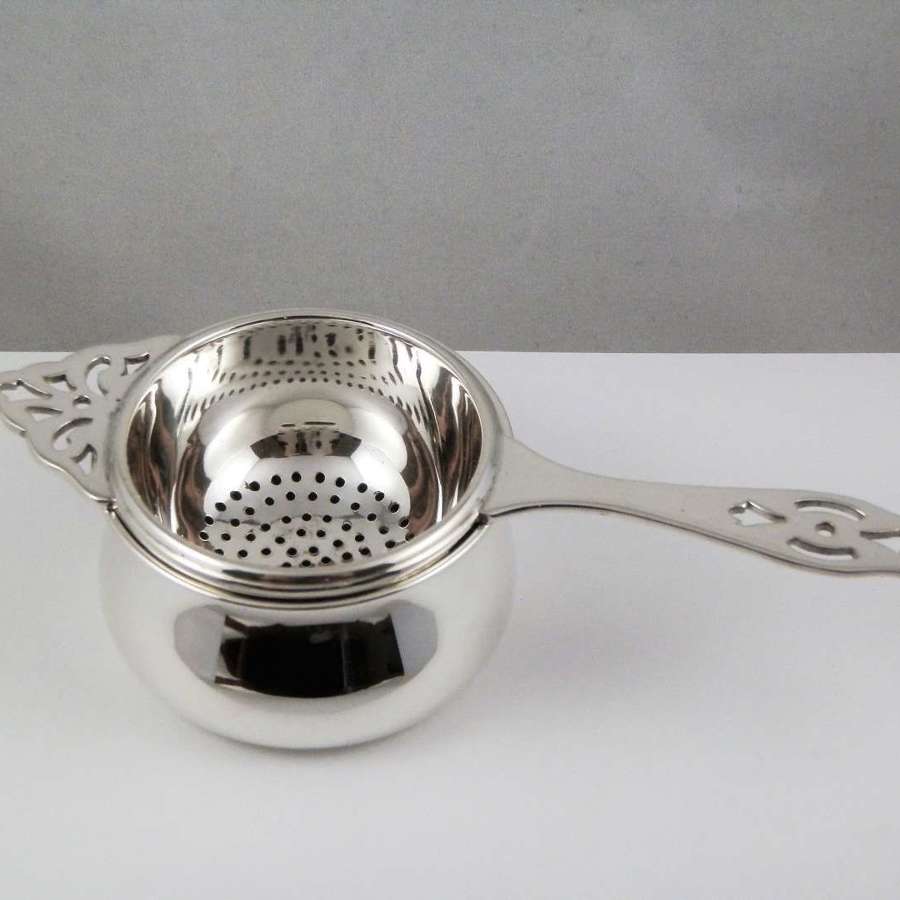 A rare Edward VIII silver tea strainer, Birmingham 1936