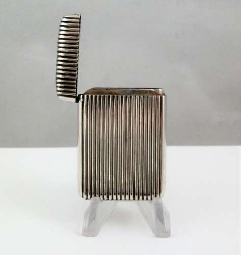 Victorian silver ribbed vesta case, Birmingham 1889