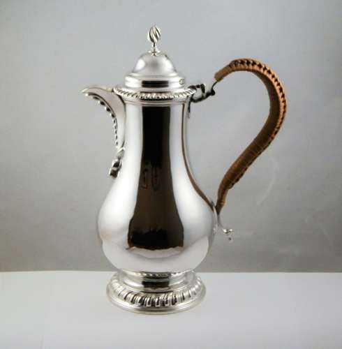 Victorian silver hot water or coffee pot, London 1895