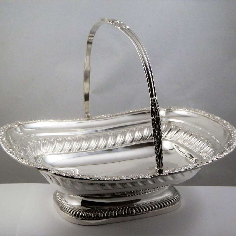 Victorian silver fruit bowl , Goldsmiths of London 1901