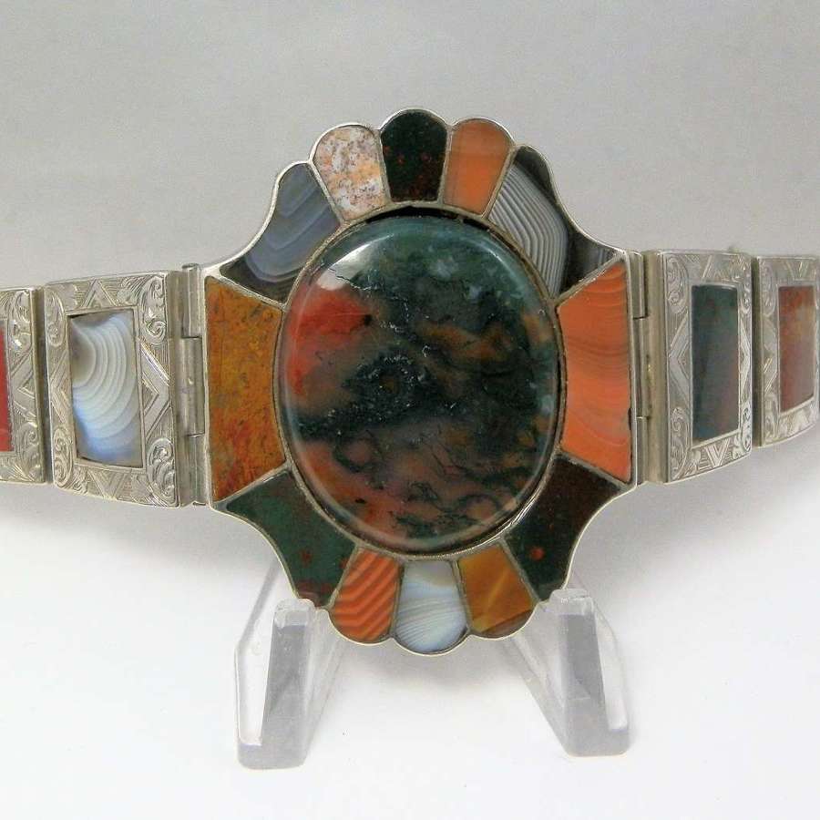 Victorian Scottish silver and agate bracelet, c.1880