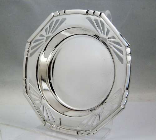 A rare Art Deco silver dish, Mappin and Webb, Sheffield 1938