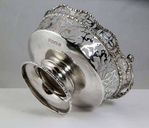 Chester Edwardian silver bonbon basket, Chester 1908