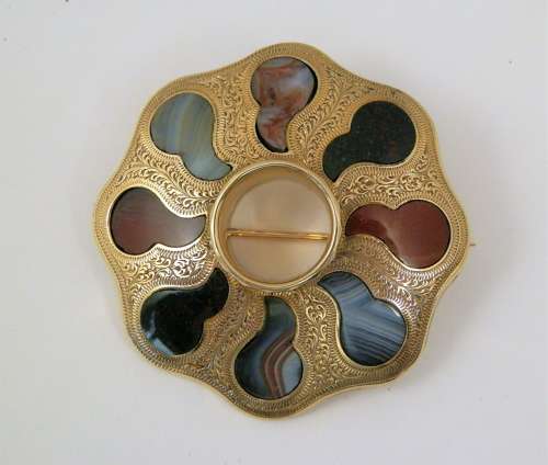 Victorian gold Scottish agate brooch, c.1880