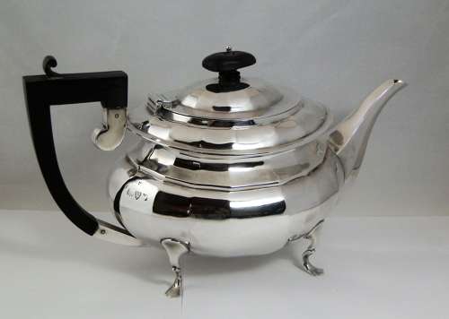 Edwardian silver 3 piece tea set, Chester 1911