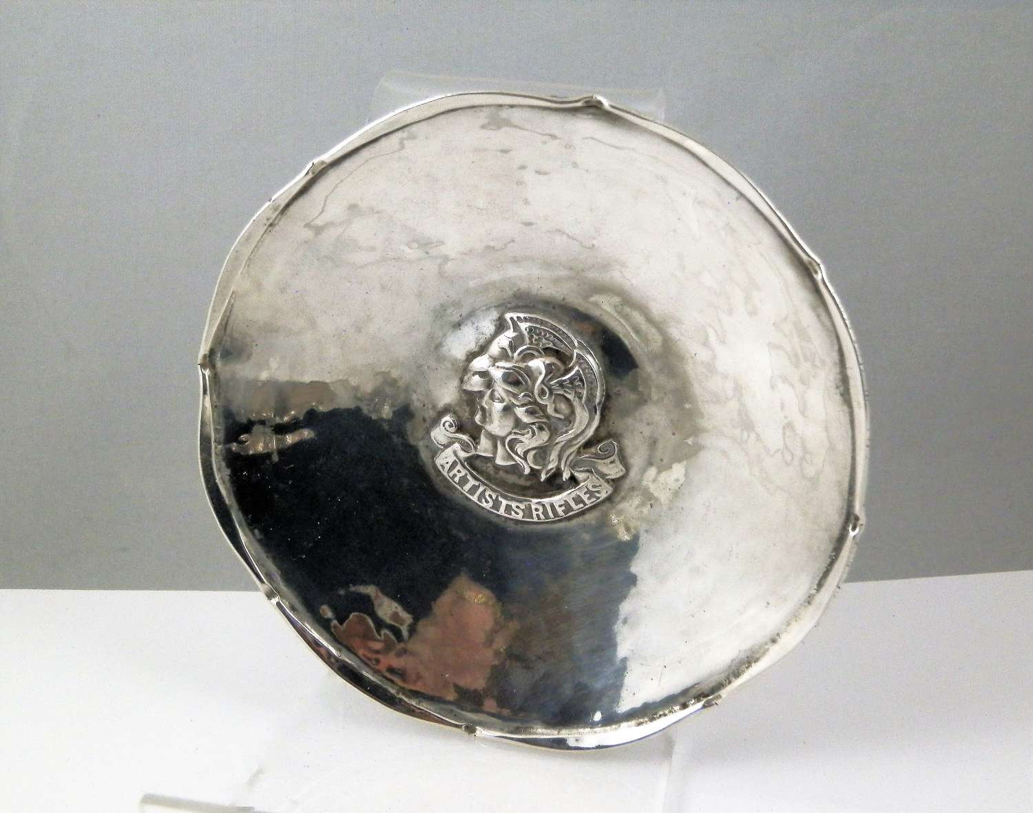 Ramsden and Carr, silver dish, Artist's Rifles, London 1919