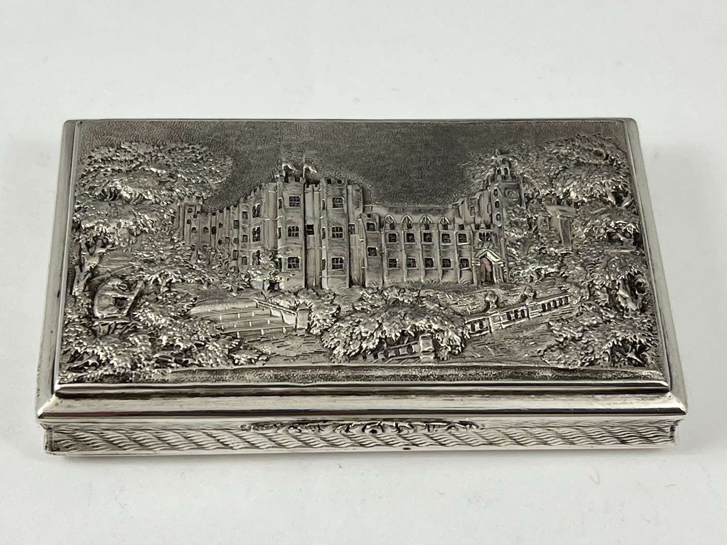 William IV silver castle top snuff box, Nathaniel Mills 1837