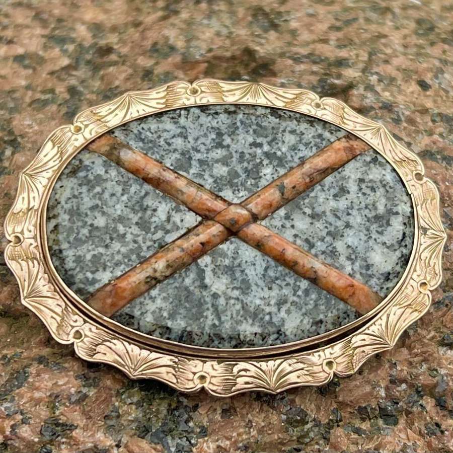 Victorian Scottish gold granite brooch, Aberdeen c1860