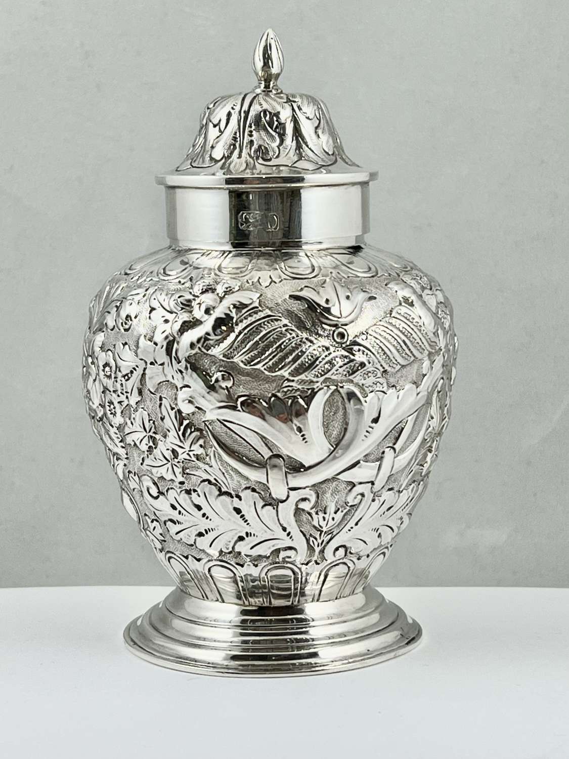 Victorian antique silver Chester tea caddy, Nathan and Hayes 1897