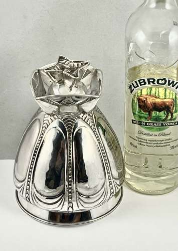 Art deco silver Vodka or liqueur decanter, L.N. Grffiths 1935