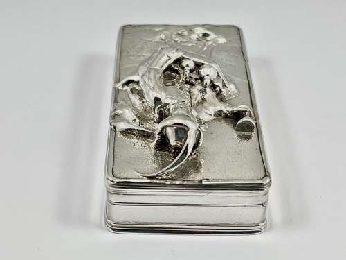 George IV antique silver “Pedlar” snuff box, John Linnet 1823
