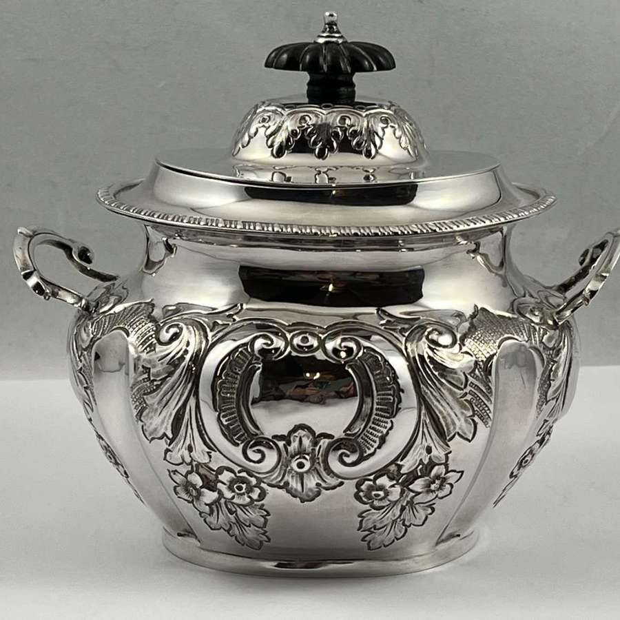 Victorian silver repousse tea caddy, Birmingham 1901