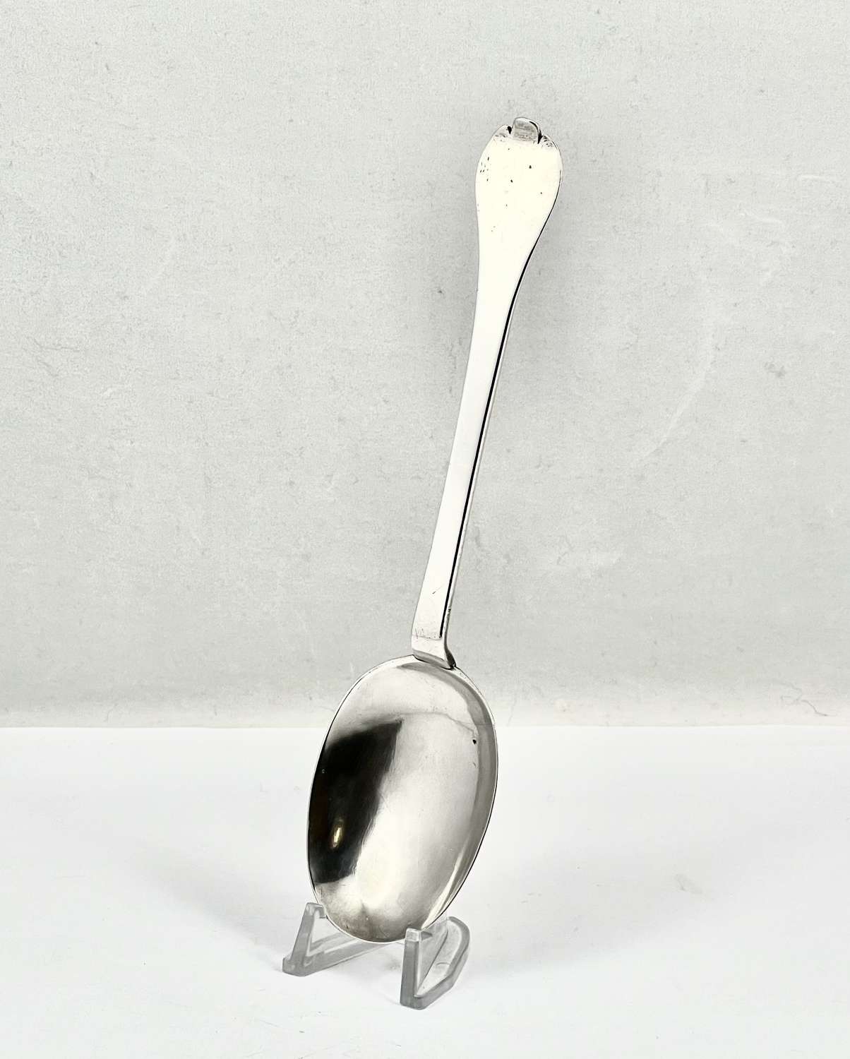 William and Mary Newcastle silver trefid spoon, Eli Bilton c.1690