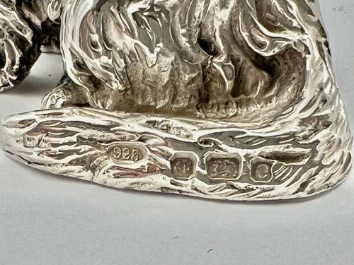 Elizabeth II silver gilt cat condiment set, Birmingham 2004
