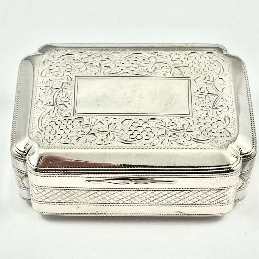 George III silver pocket snuff box, Birmingham 1811