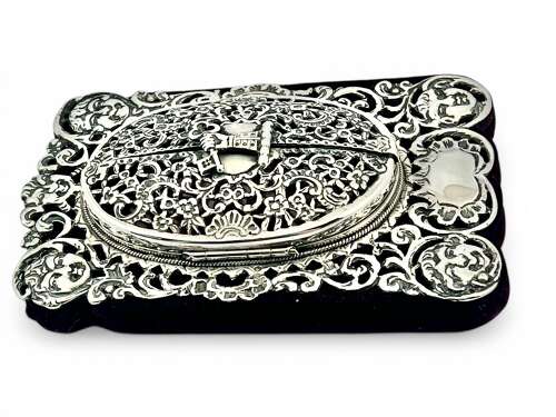 Victorian antique silver “peekaboo “ picture frame, London 1886.