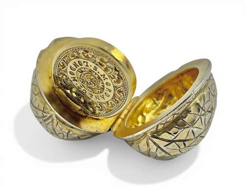 Victorian antique silver gilt walnut styled vinaigrette, Samson Mordan, London