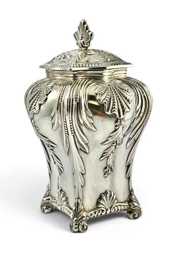 Antique Victorian silver tea caddy, by Thomas Bradbury London 1898
